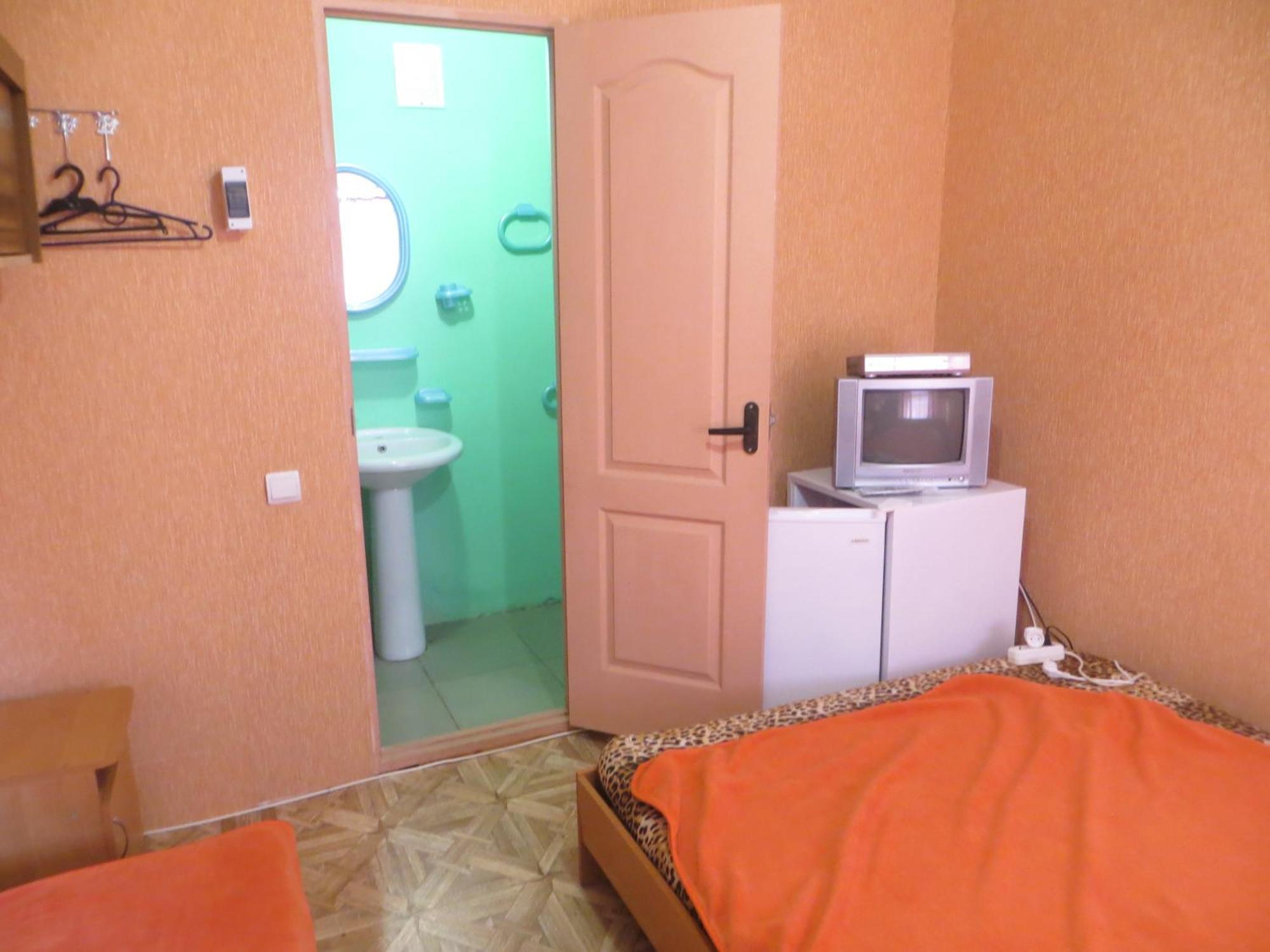Hotel Monte Karlo Zaliznyj Port Exteriér fotografie